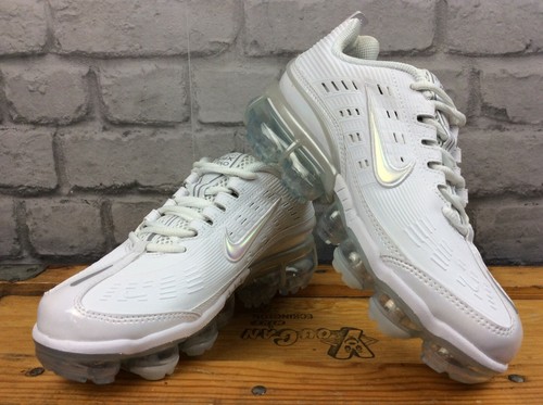 NIKE LADIES UK 4 EU 37.5 VAPORMAX 360 