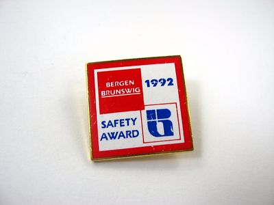 Vintage 1992 Bergen Brunswig Pharma Safety Award Pin Employee Lapel Pinback