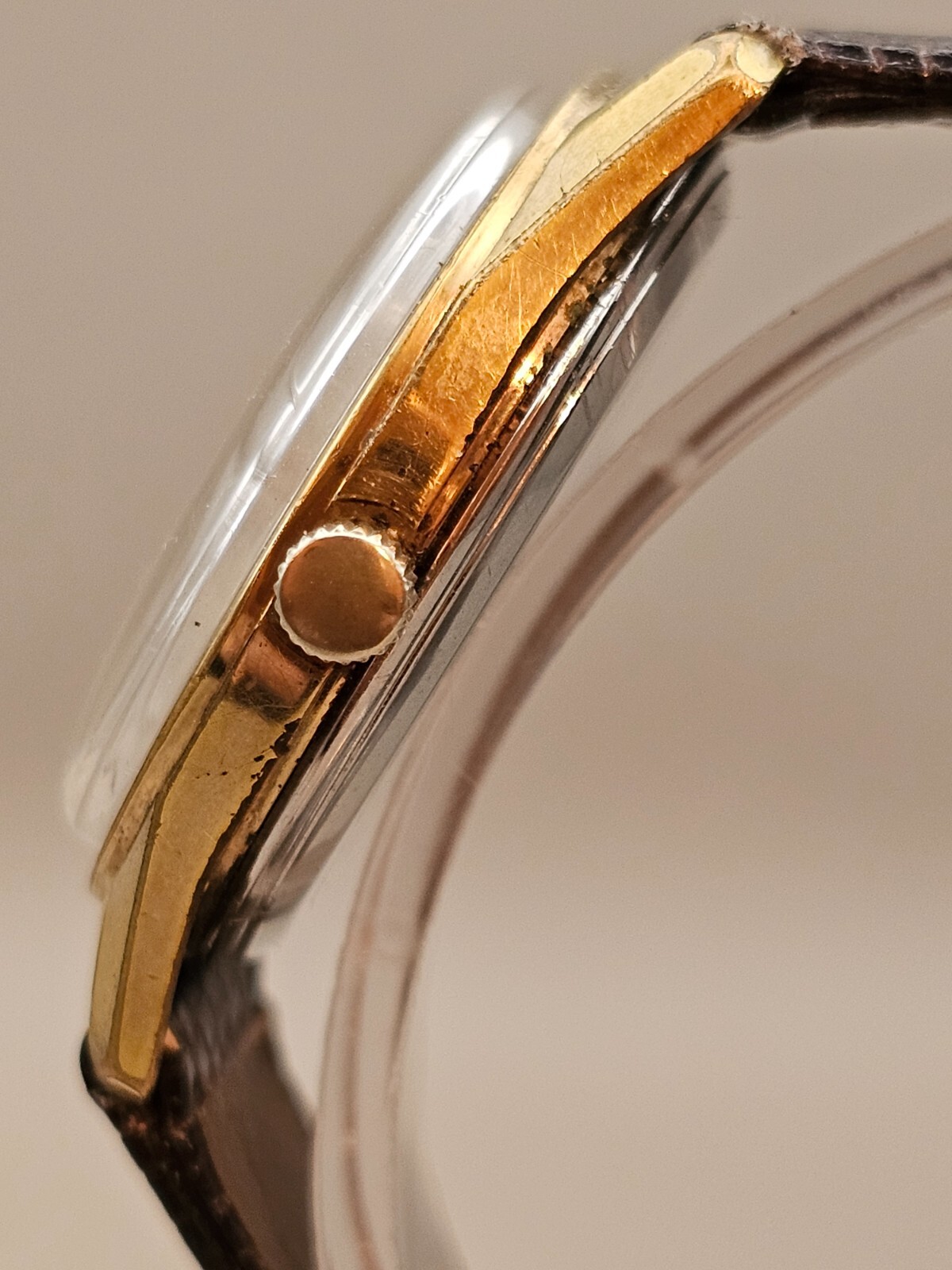 Vintage WALTHAM Men's Wrist Watch ca. 1960's 17J Round 35mm (Runs/Keeps