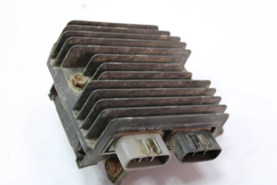 Can-Am Outlander Max 800R 2012 regulador de voltaje OEM 710001191 Foto 3 de 4