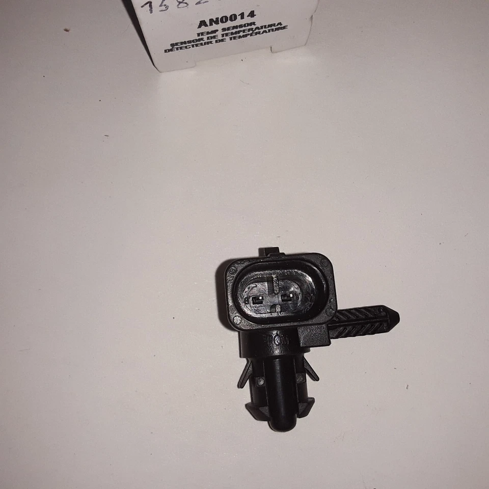 Sensor de temperatura del aire ambiente para Pontiac Torrent Chevrolet Malibu 2007 Foto 4 de 4