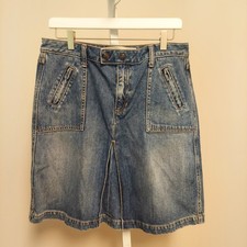 Gap Y2K Denim Skirt Size 10 Medium Wash Zip Pocket Vintage Indie Streetwear