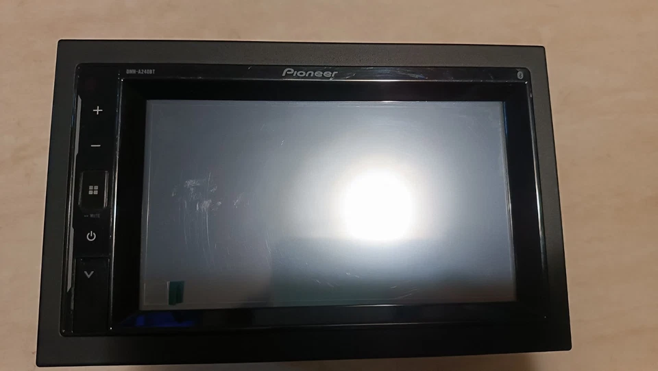 Pioneer AVH-A240DAB 2DIN DAB/DAB+ Autoradio Digitale - Nero - Immagine 2 di 4