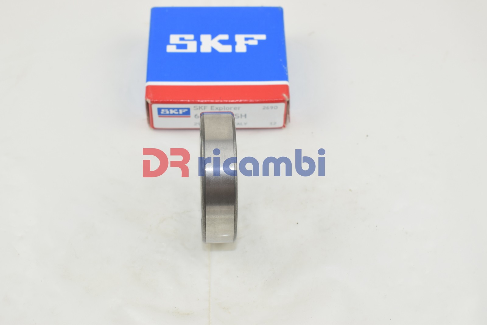 Skf Deep Groove Ball Bearing 25X47x12mm 60052Rsskf - Image 5