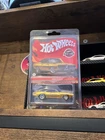 Hot Wheels Red Line Club 1969 Dodge Charger R/T 1:64 Spectraflame Yellow