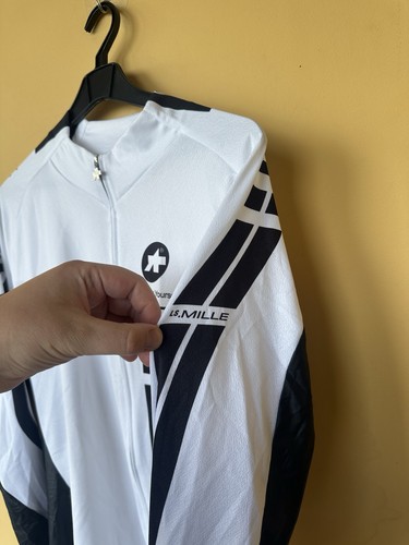 Mens Assos Cycling Racing White Black LS.Mille Jersey Longsleeve Jacket Size XL - Picture 3 of 11