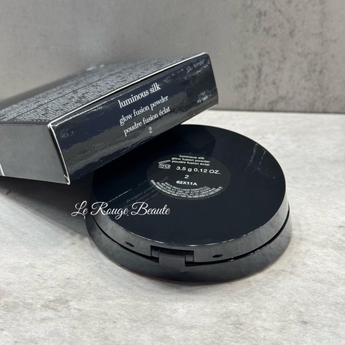 Giorgio Armani Luminious Silk Foundation Glow Fusion Powder - Shade 2 New - Picture 2 of 3