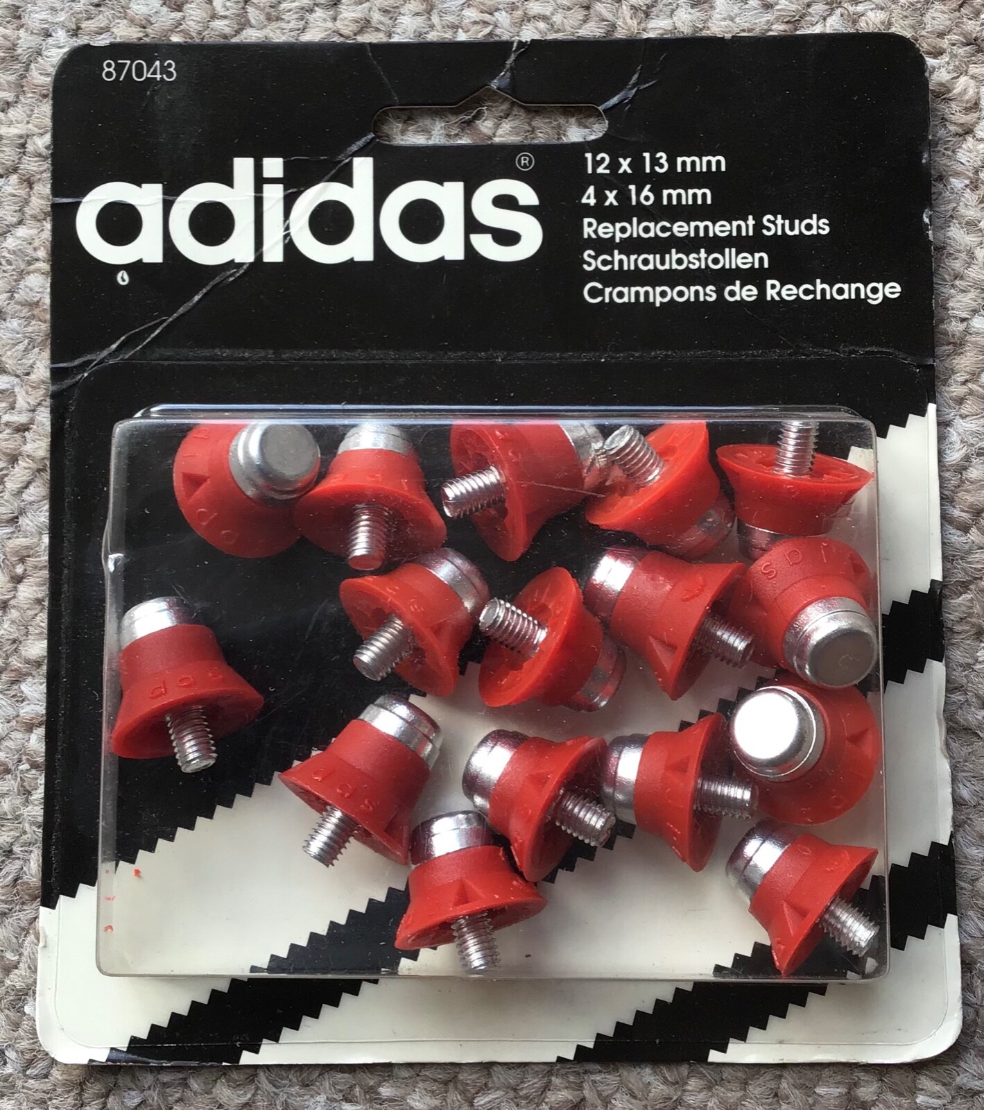 predator replacement studs