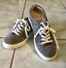 vince camuto tennis shoes