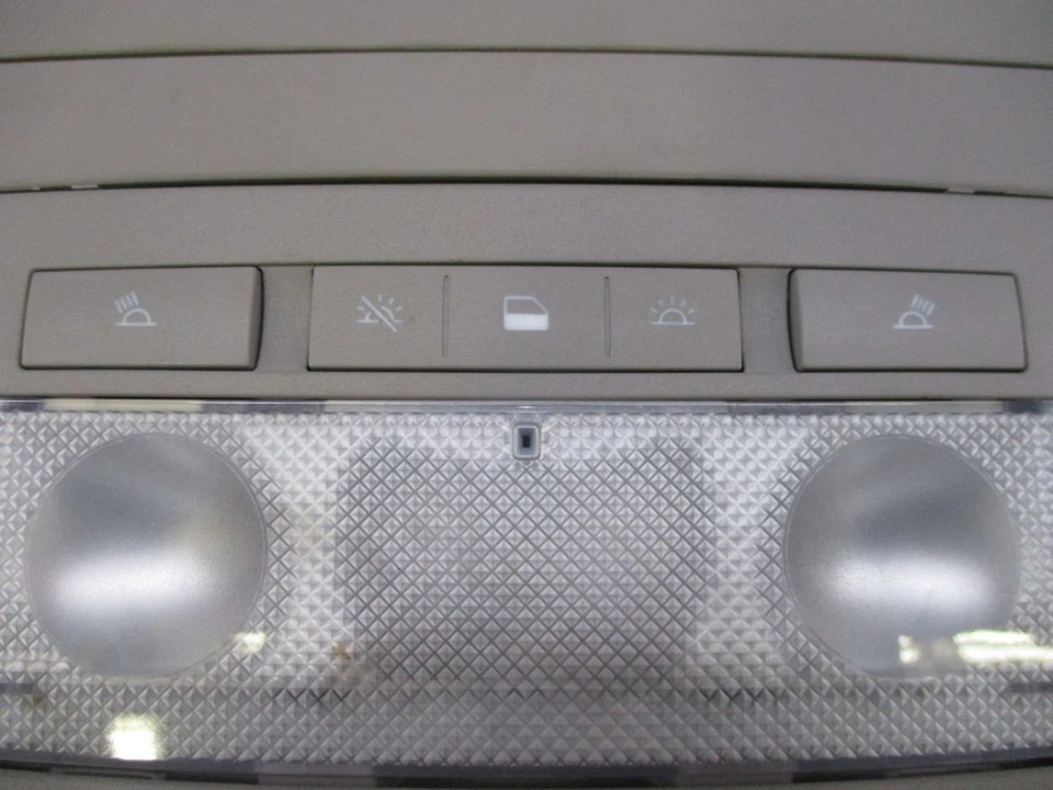 Innenraumleuchte vorne für OPEL MERIVA B S10 1.6 CDTI 316627975 13275997 - Imagem 3 de 4