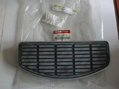 GENUINE SUZUKI FRONT LH FOOTREST ASSEMBLY. 43502-41F10 VL800  VOLUSIA BOULEVARD 
