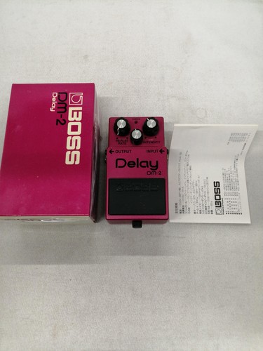 Boss Roland DM-2 Delay Analog MN3205 Vintage 1983 Guitar Effect Pedal MIJ Japan - Picture 2 of 7