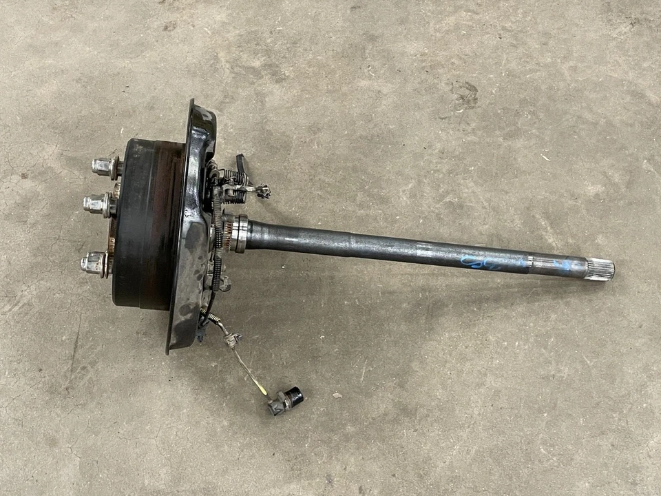 Lexus LX470 1998-2002 trasero derecho pasajero eje nudillo buje AWD 1535 OEM Foto 2 de 4