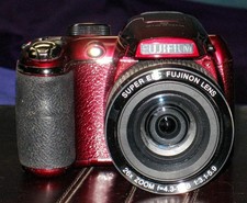 Fujifilm FinePix S3380 14MP 26x Optical Zoom HD Camera Burgundy - VGC - Tested