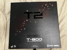 EXTRA STUFF (READ)Hot Toys Terminator T-800 DX-13