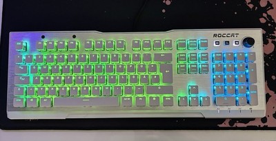 Roccat Vulcan 122 AIMO Gaming-Tastatur, Weiß, mit Handballenablage