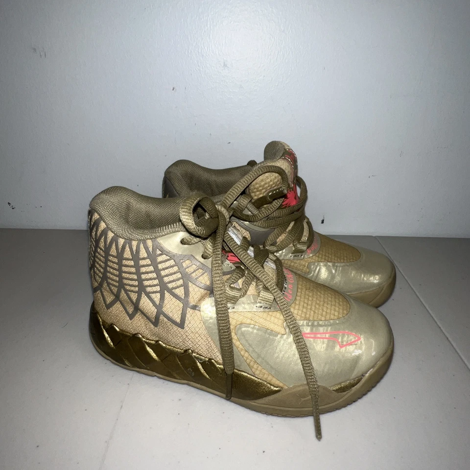 Tênis infantil Puma LaMelo Ball MB.01 Golden Child (PS) - Imagem 2 de 4