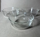 Vintage Set of 3 Pyrex 464 Scalloped Edge 3 Ring Cups Ramekins Bowls 10oz 300ml