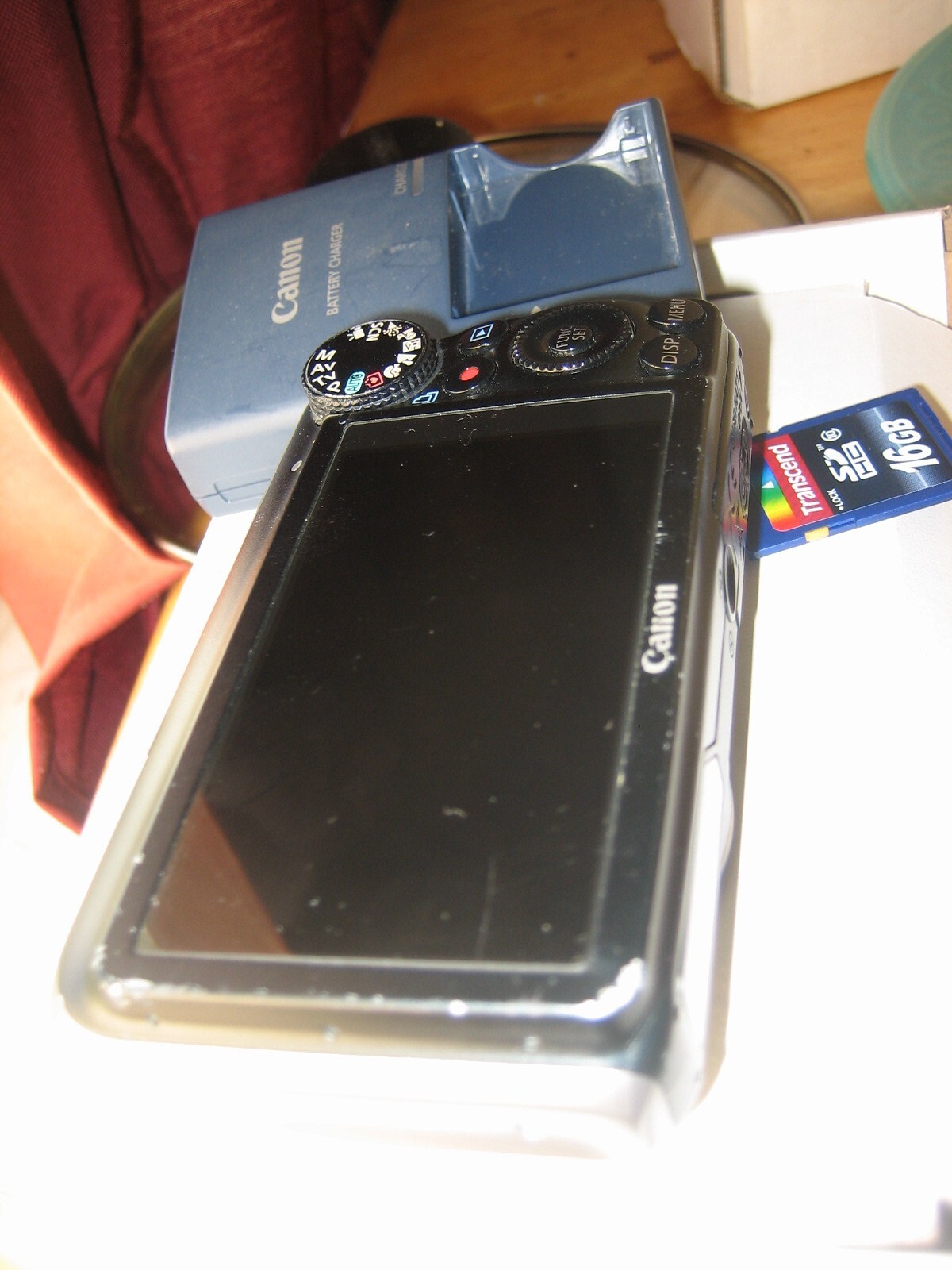 Canon PowerShot SX210 IS 14.1MP Digital Camera & Battery+ Charger WORKS