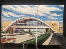 POSTCARD: Over The Road Glass House Restaurant Vinita Oklahoma J16 ￼