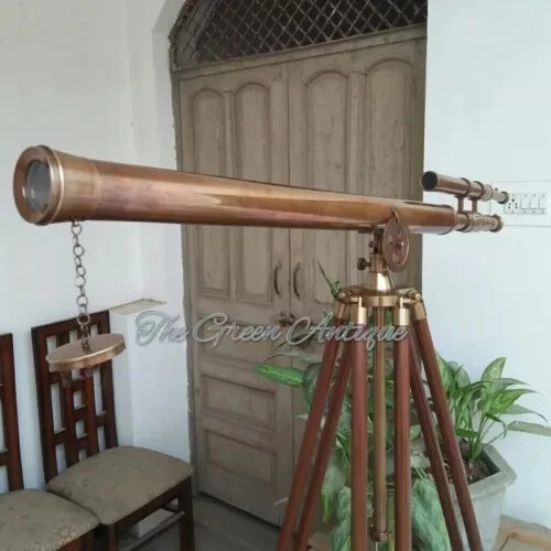 Antiguo telescopio náutico de latón de 39 pulgadas con soporte para trípode de madera Foto 2 de 4