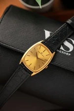 Universal Geneve barrel ref. 542137 mechanical gold plated cal. UG 1-42