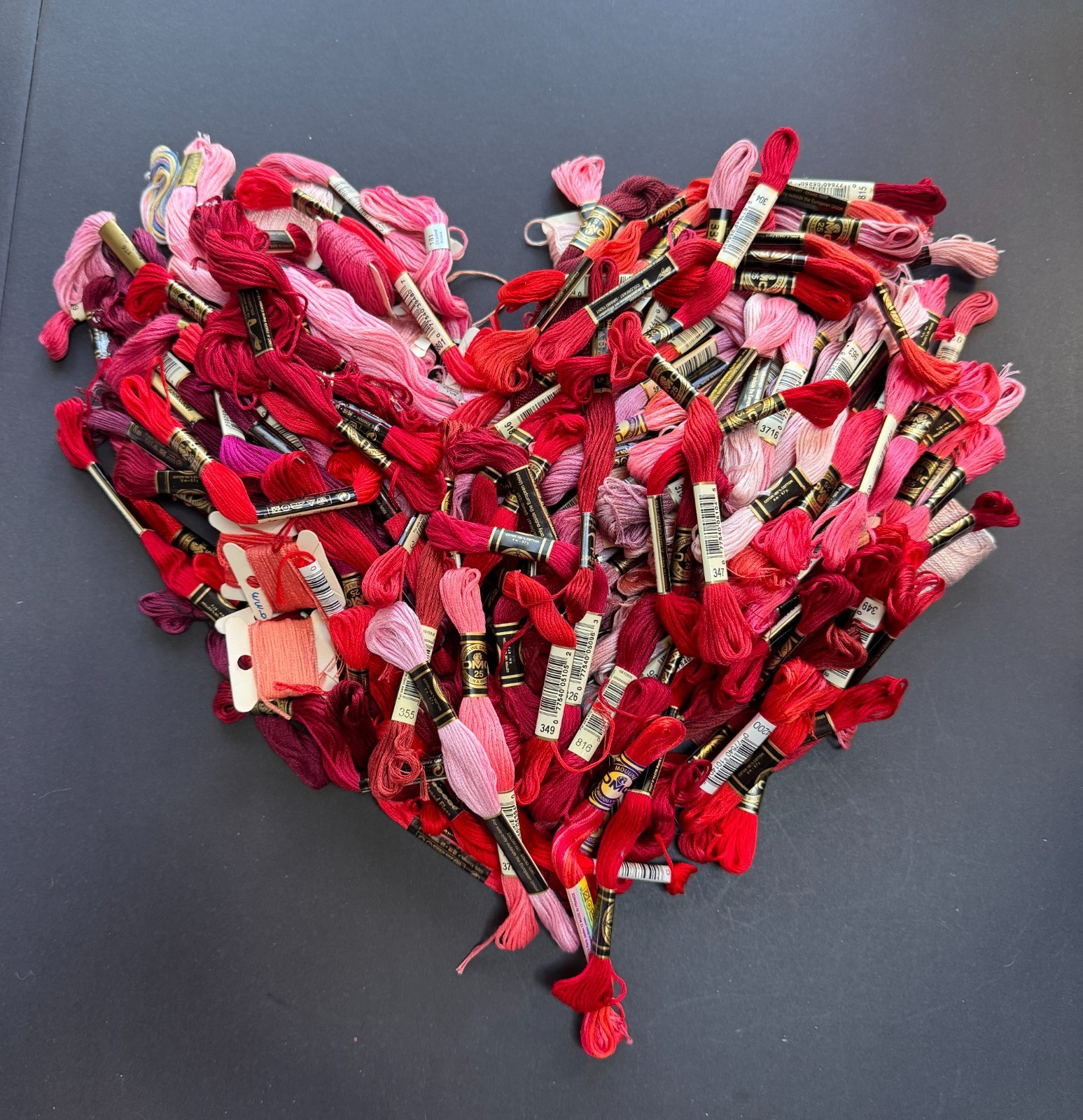 Thread Floss - Pink/red