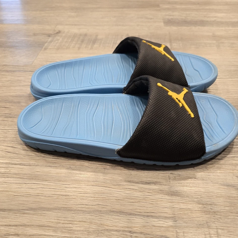Sandalias Jordan Break Slides Para Hombre 8 Negro Azul Amarillo Playa Informales AR6374-074 Foto 2 de 4