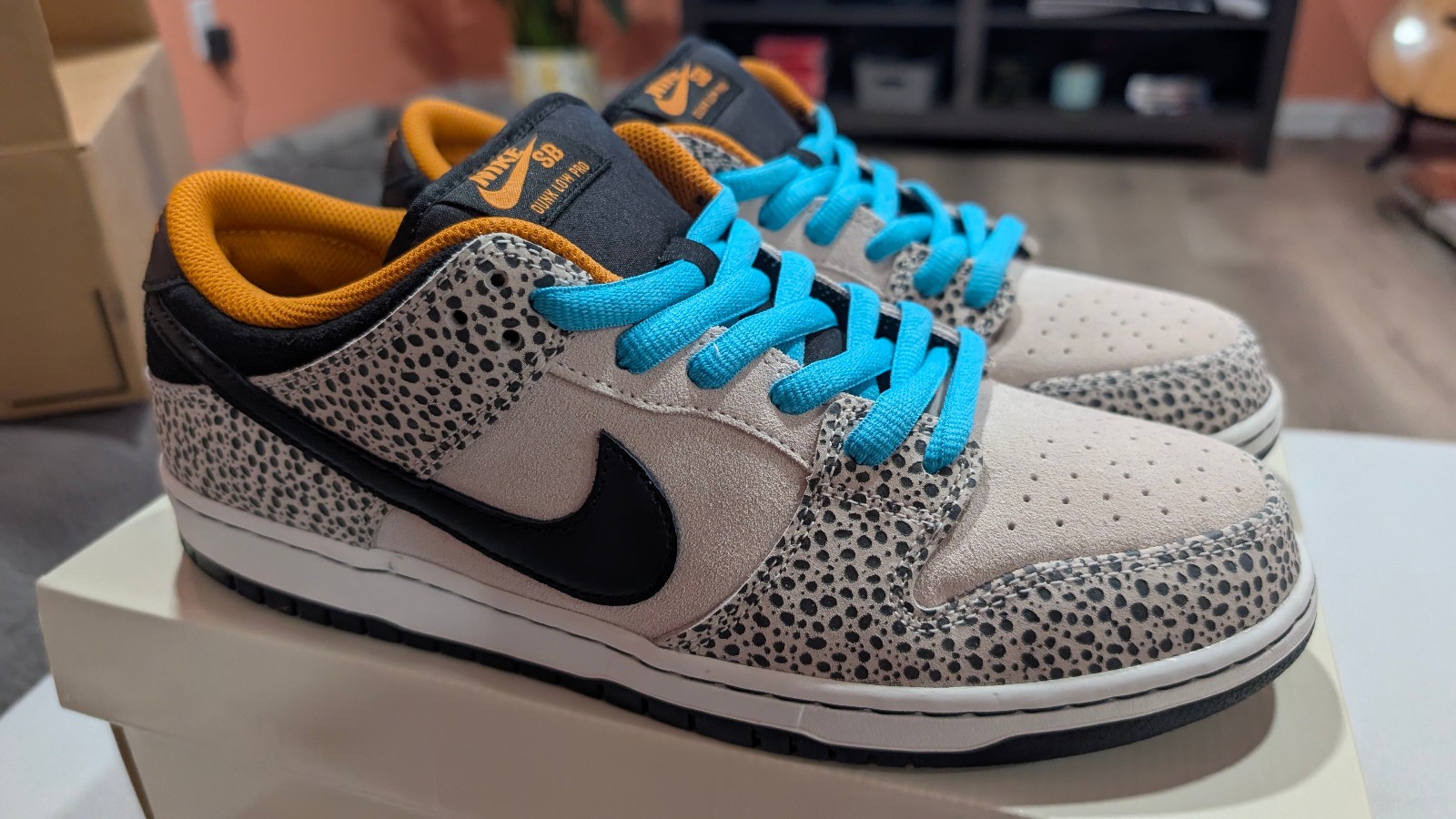 SAOLA Nike SB Dunk Low Pro 2024 Giochi Olimpici Estivi Skateboard FZ1233 002 Taglia 11 DS