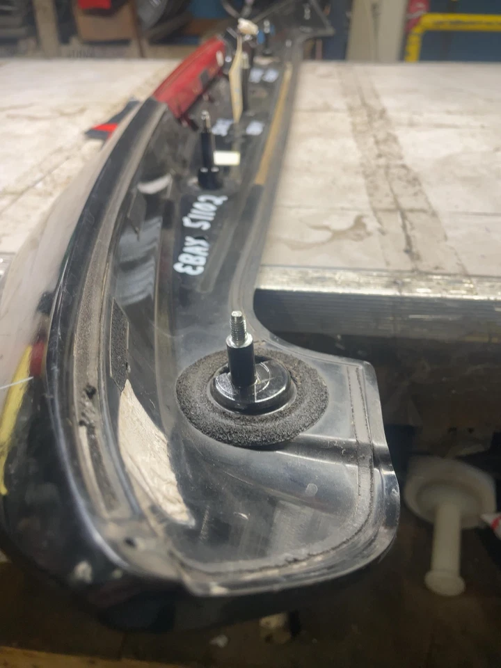 2011-2015 起亚索伦托后锅炉翼刹车灯原始设备制造商 — 第 3/4 张图片