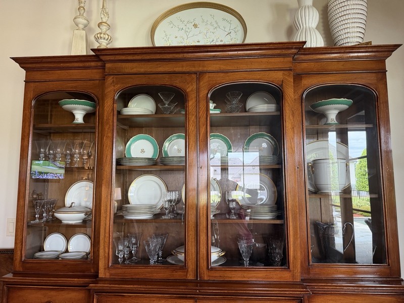 Old Paris Porcelain Dessert Set, R, 23plates, 3Compote Pedestal, 1 Sauce Tureen