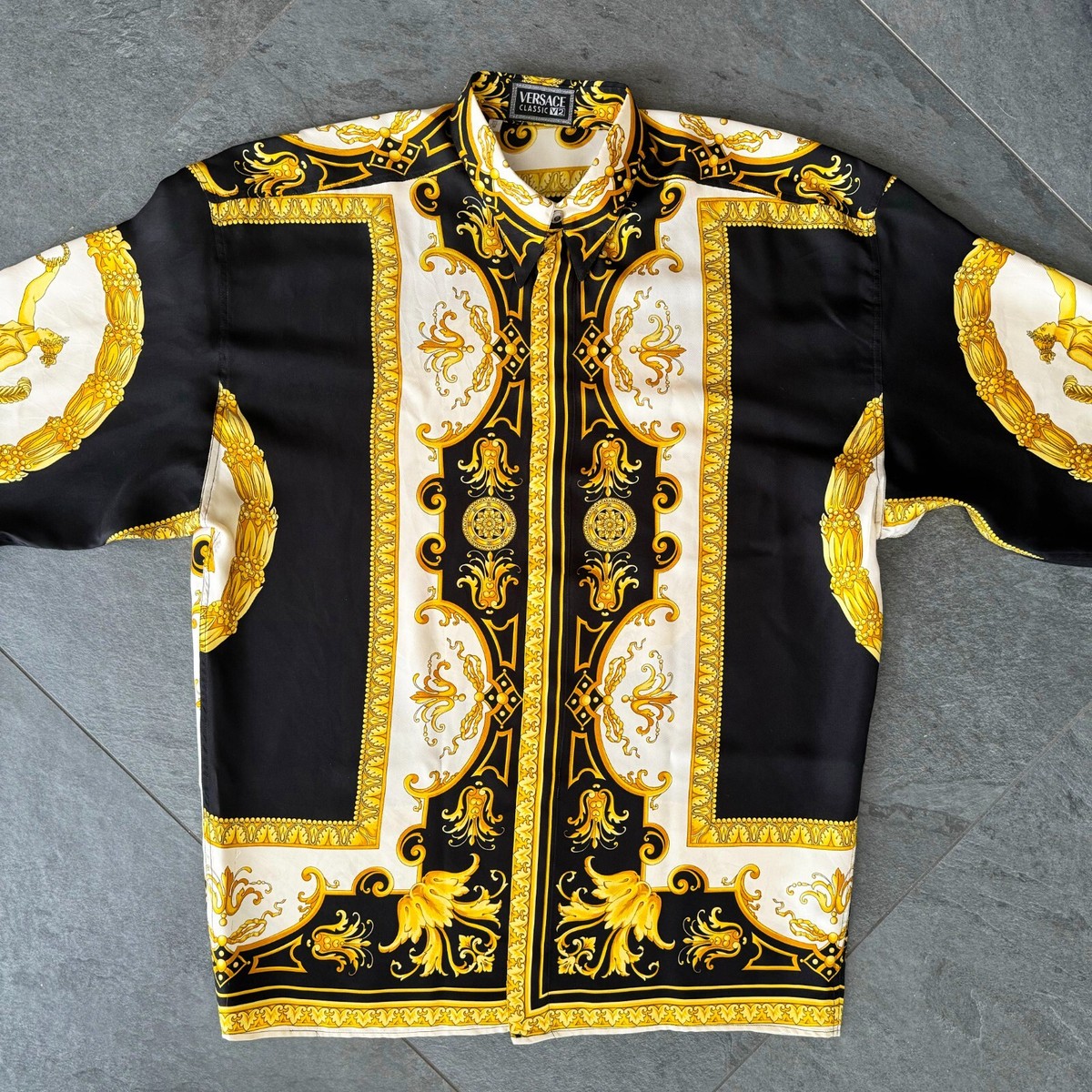 VERSACE CLASSIC V2 silk shirt Baroque and Greek Priestess