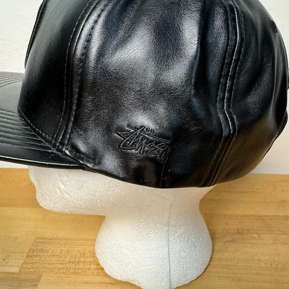 Gorra Stussy Capz Negra Ajustable Doble S Logo One Love Pegatina Cuero PU Foto 4 de 4