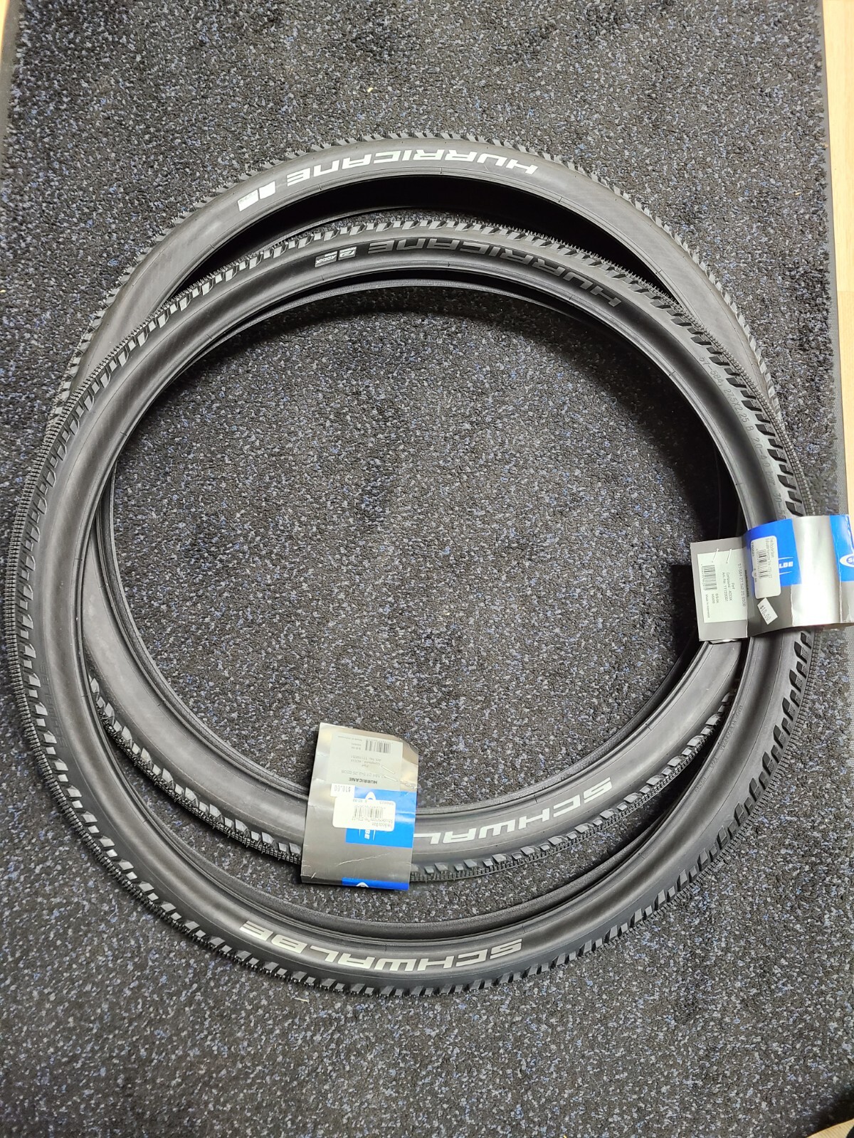 schwalbe hurricane tires