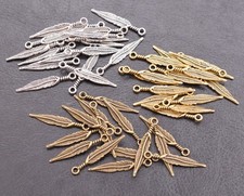 Wholesale 100Pcs Tibetan Silver Long Feather Leaf Shape Charms Pendants Findigs