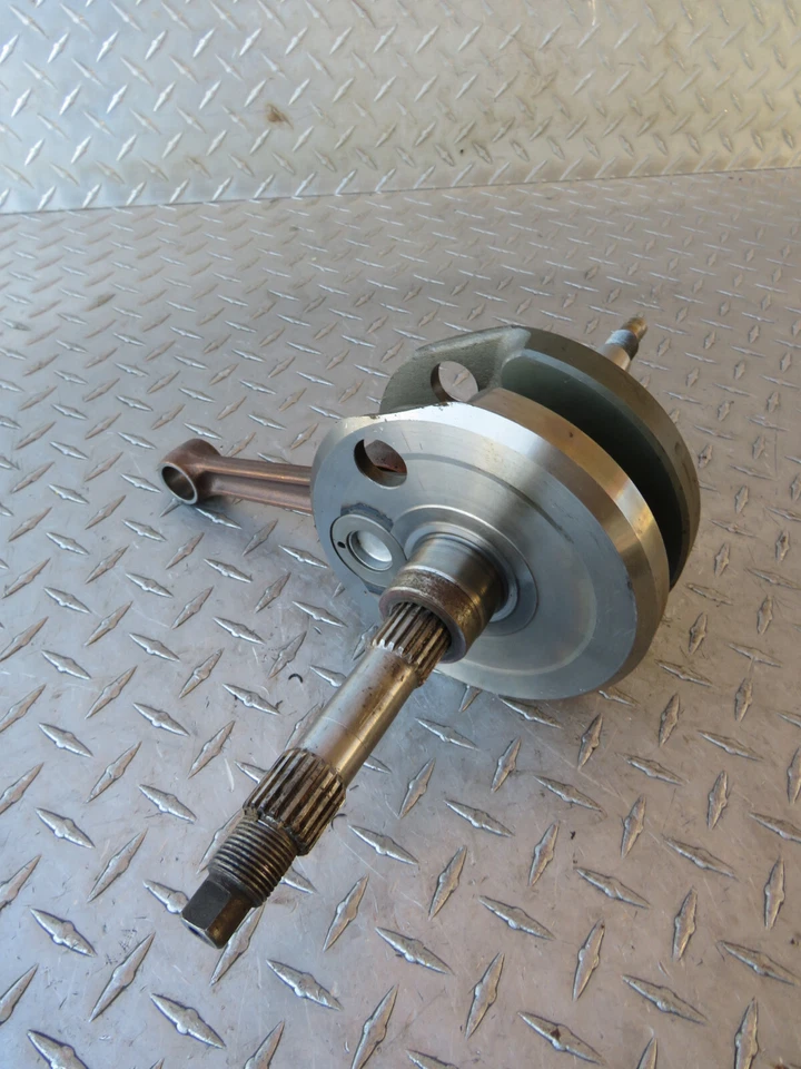 Cigüeñal y biela Suzuki An400 An 400 2007 07 scooter Burgman Foto 3 de 4