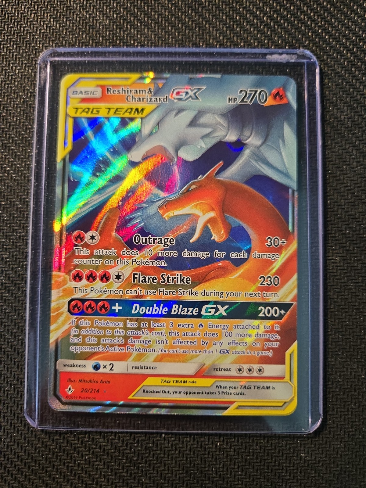Pokemon Reshiram & Charizard GX Tag Team #20/214 Sun & Moon Unbroken Bonds NM!