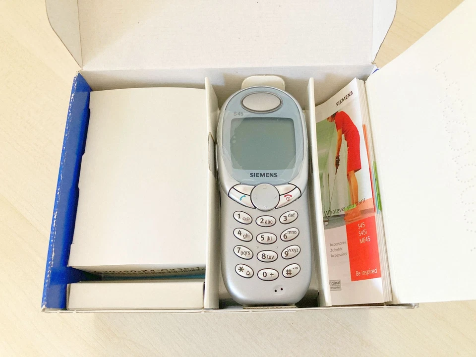 Siemens S45 - Brand NEW in Box - Diamond Silver - First GPRS phone - Image 2 of 4