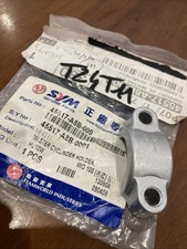 SYM 45517-A8B-000 bride cocotte support maitre cylindre frein Mio 50 100