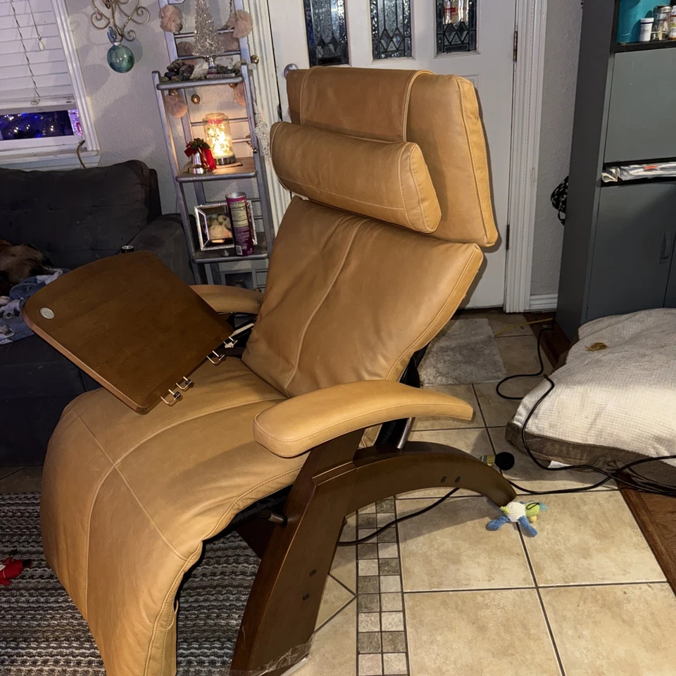 human touch 零重力椅 PC-610 — 第 2/4 张图片