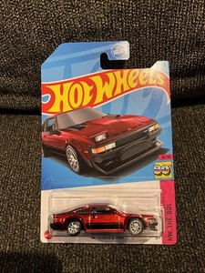 '82 TOYOTA SUPRA スーパートレジャーハント 未開封 Hot wheels Super Treasure Hunt sth 82 Toyota Supra Factory Sealed