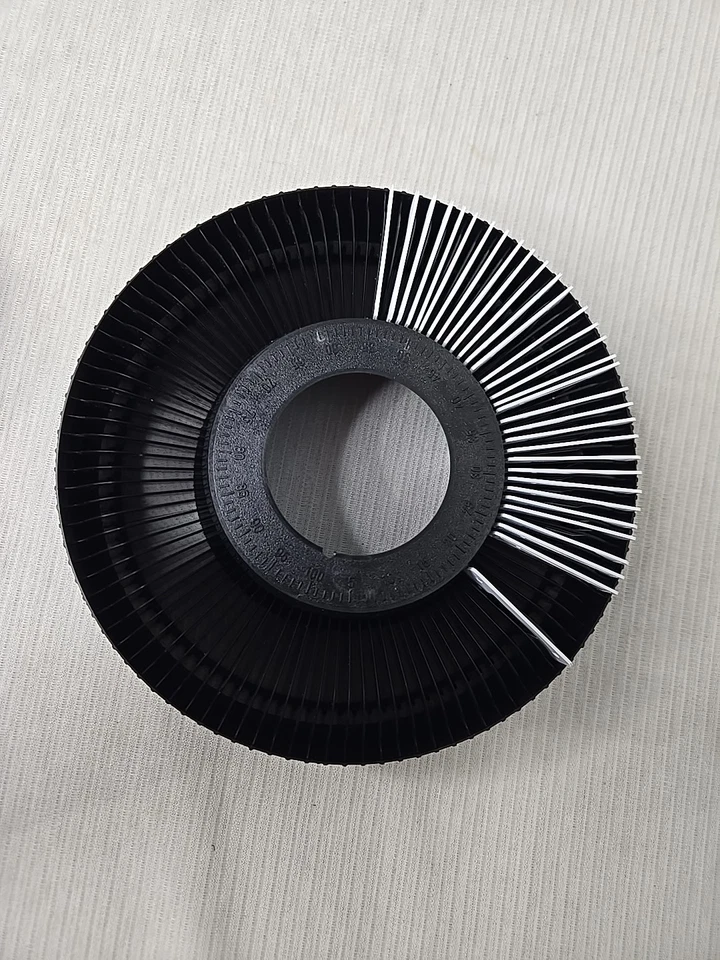 Bandeja deslizante giratoria vintage Hanimex sin derrames para 100 diapositivas de 2"x 2" 32 diapositivas Inc Foto 3 de 4