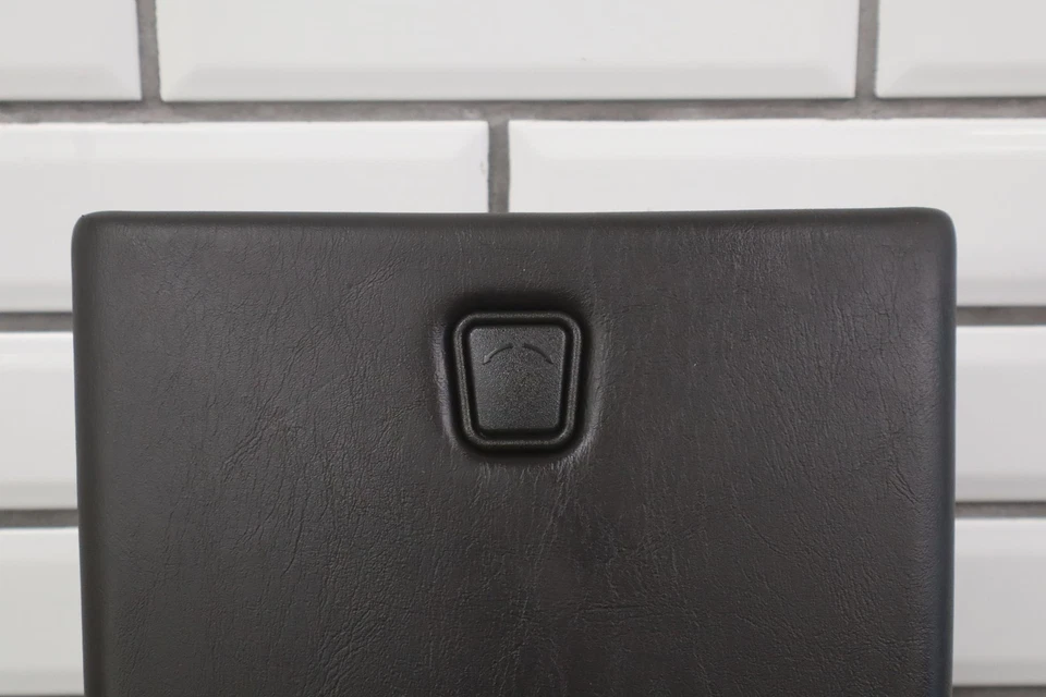 04-09 Cadillac XLR console de armazenamento traseiro cachoeira fabricante de equipamento original cubículo ébano (192) - Imagem 2 de 4