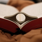 Ergonomic Book Page Holder for Easy One-Hand Reading – Lightweight Reading Tool
