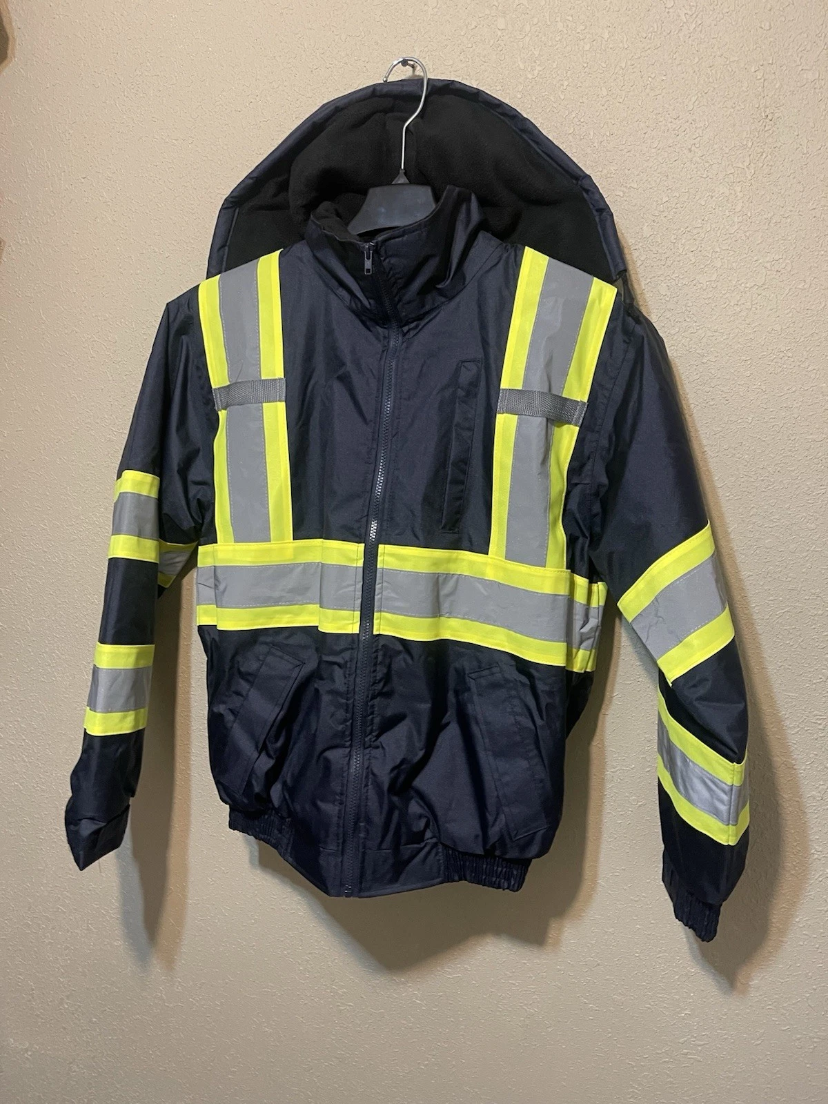 Riot Empire High Visibility Jacket 300yds Removable Hood Work Safety SZ L NEW - product detail image 2