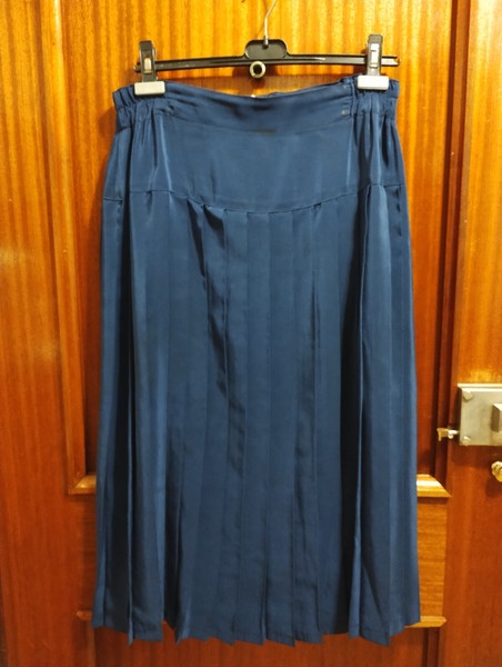 Falda azul larga para señora de Walter