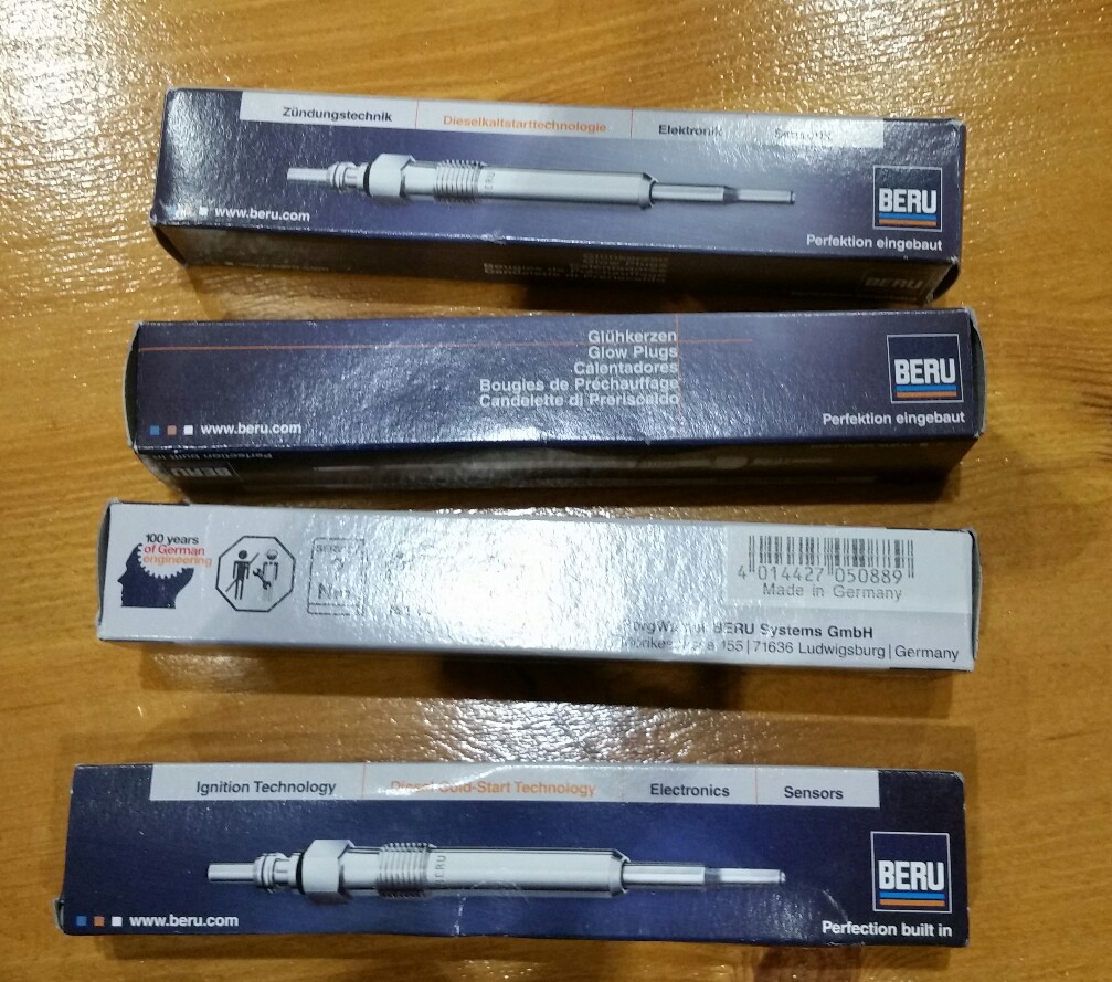 Lot De 4 Bougies De Préchauffage BERU Pour Renault 1.9 Dci - Réf. 8200794920