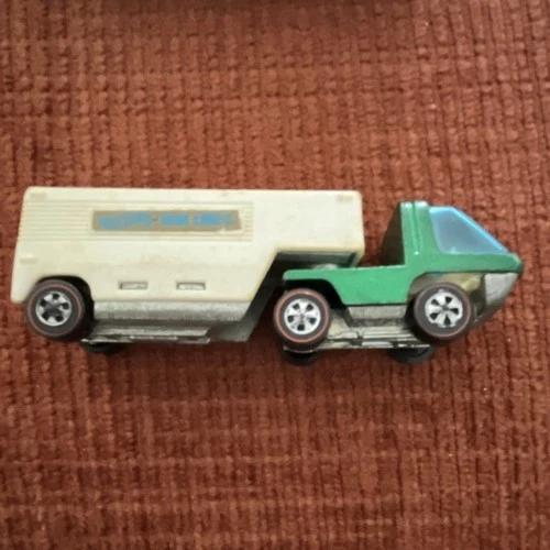 Hot Wheels Redlines Moving Van The Heavyweights Truck Metallic Green White