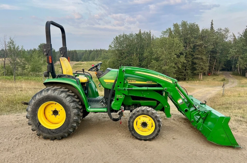 John Deere 4310 tractor - Image 2 of 4