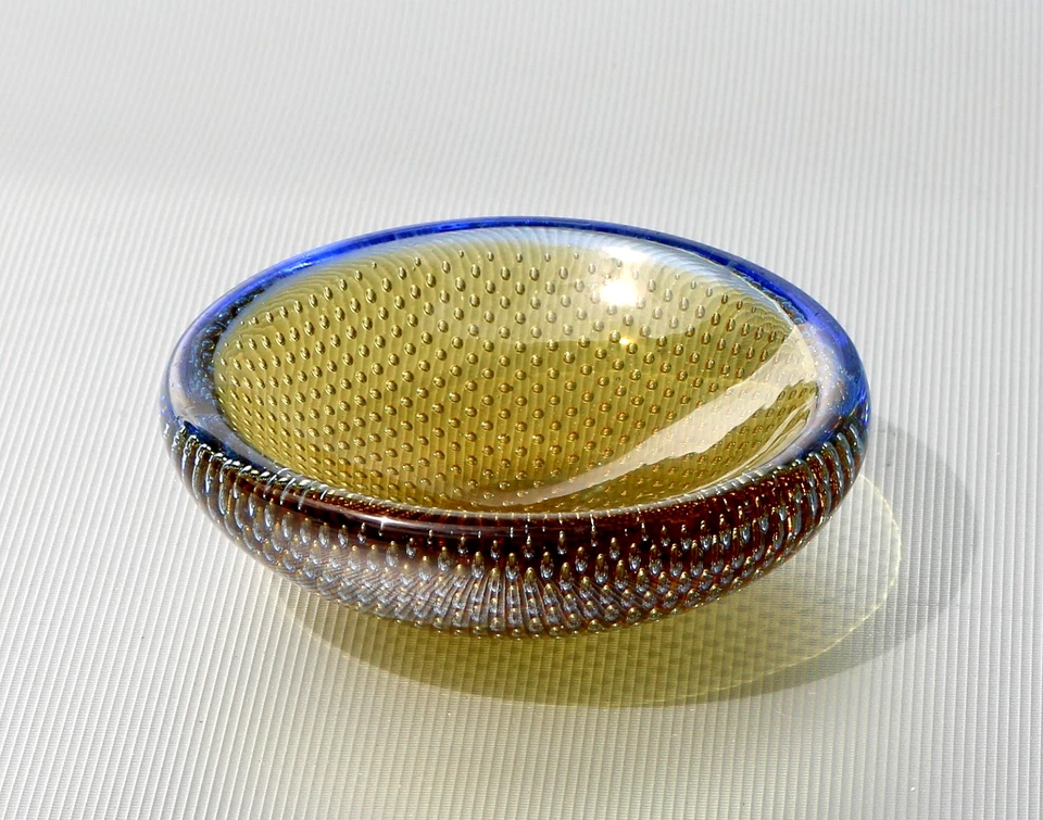 Murano Bullicante Sommerso Glasschale mit Luftblasen, Ø ~8cm, ~160g, Mid Century - Bild 1 von 4